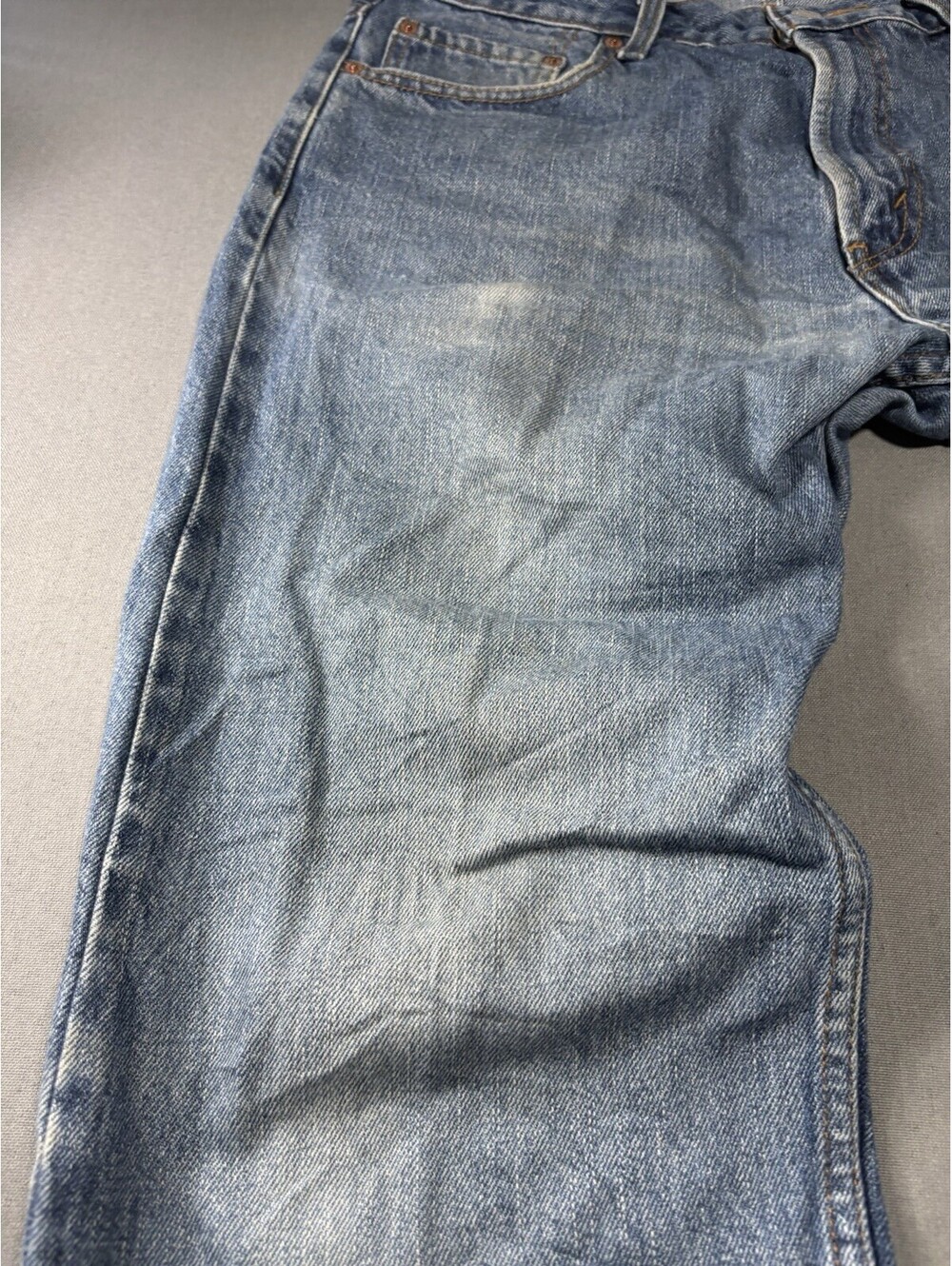 Levi's Jeans Mens Size 36x30 Blue 505 Regular Fit Straight Leg Medium Wash Denim - Picture 9 of 15